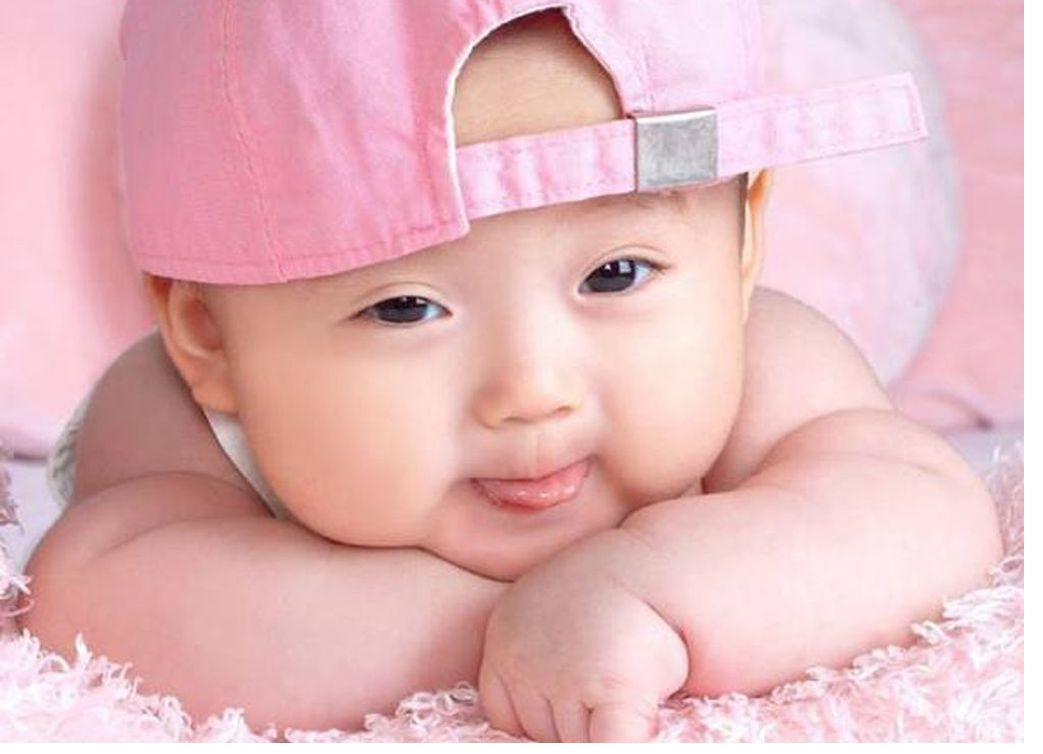 Cute Baby Wallpaper download